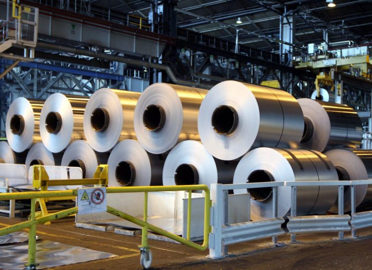 Industry\u0020\u0026\u0023038\u003B\u0020Innovation\u0020\u0026\u00238211\u003B\u0020VR\u0020Serving\u0020Training\u0020and\u0020Safety\u0020at\u0020Constellium